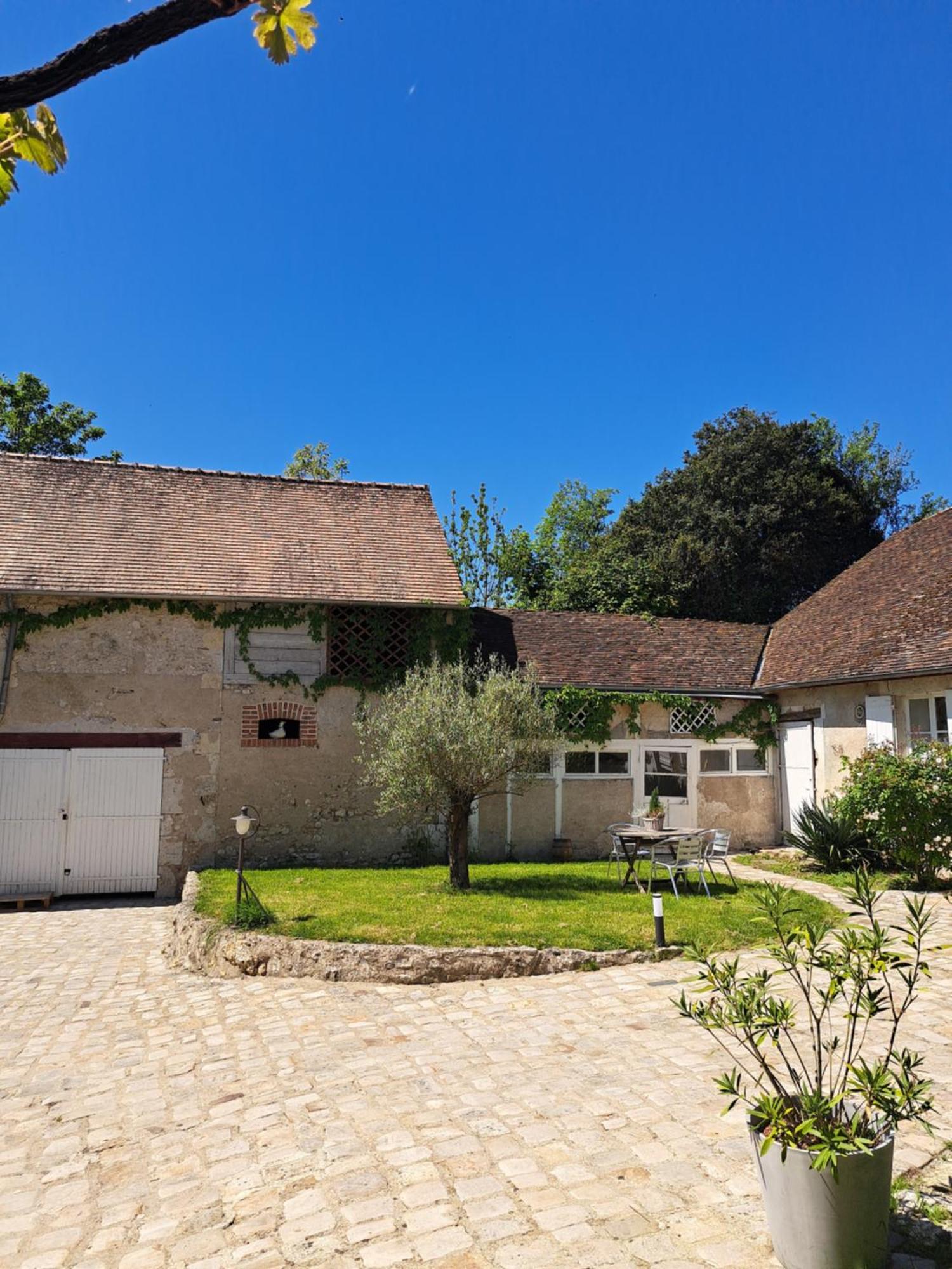 Gite De La Tour De Loire - 65 M2 Au Pied D'Une Tour De Gue Du 17Eme Siecle Mer Exteriér fotografie